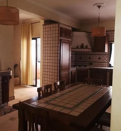 Tirana City Center Apartment エクステリア 写真